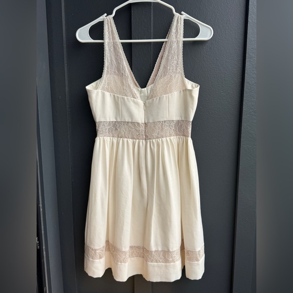 Max & Cleo Cream Lace Mini Dress - Picture 10 of 14